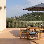 Sarantou House * Koróni