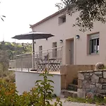 וילה Sarantou House