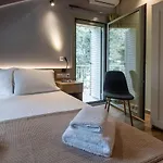 Sarantou House *