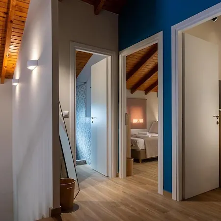 Sarantou House *