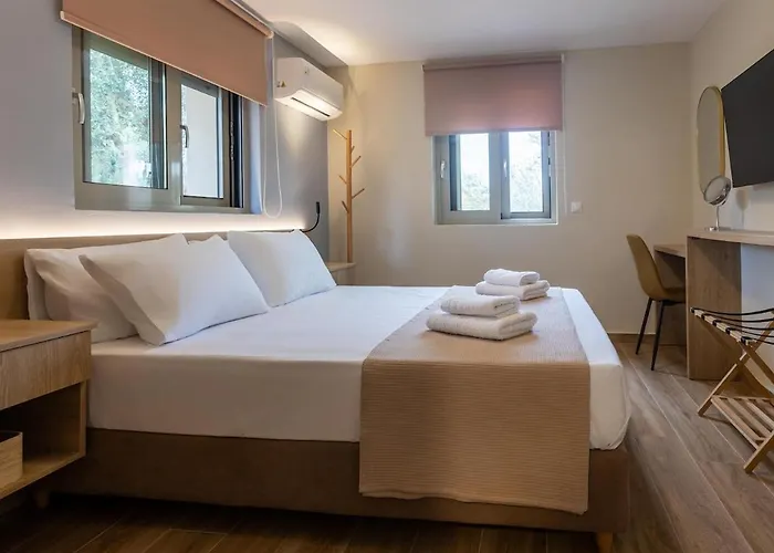 Sarantou House *