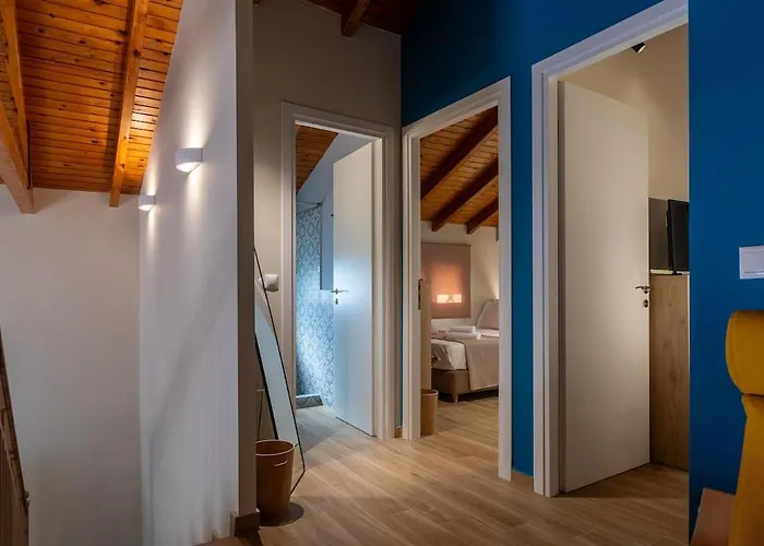 Sarantou House *