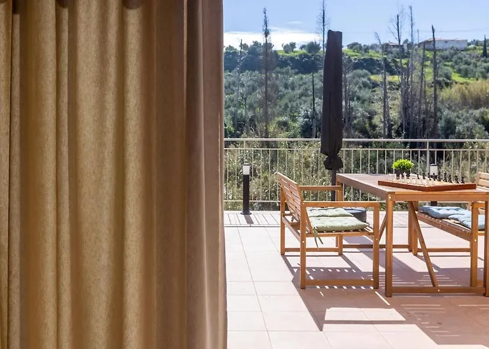 Villa Sarantou House *